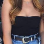 Kinky_sharonn